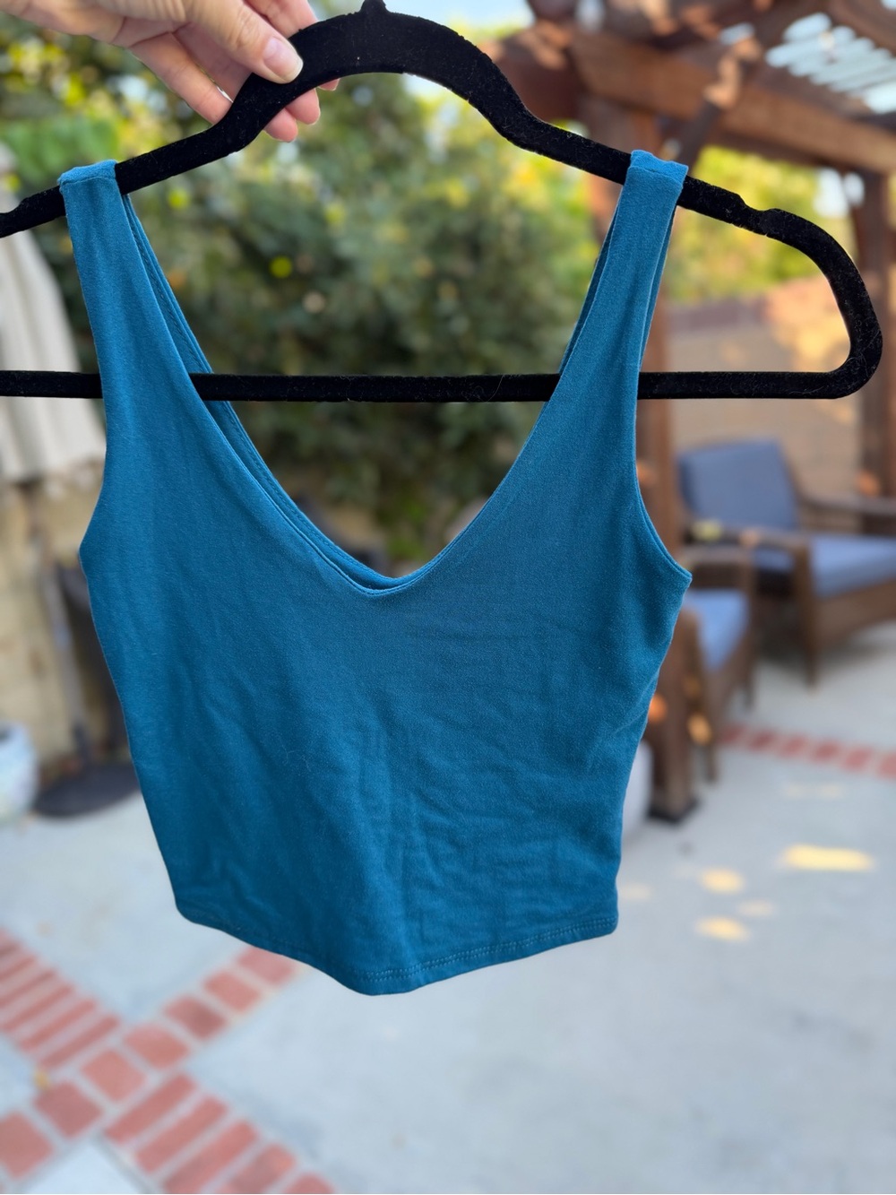 Sincerely Jules Teal Blue V-Neck Cropped Tank Top Size XS